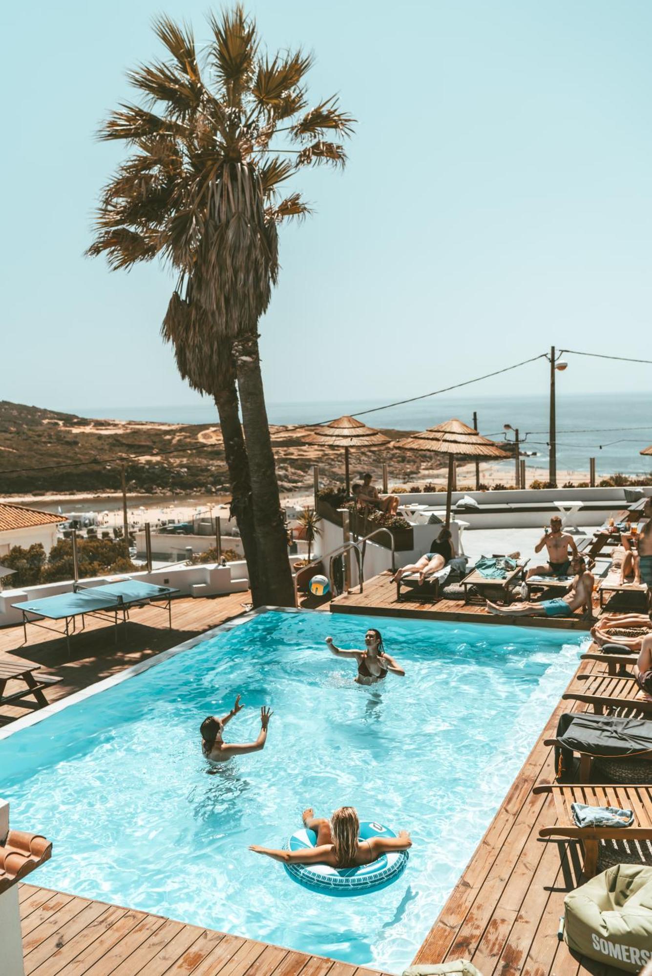 Ostello Lapoint Surf Camp Ericeira Esterno foto